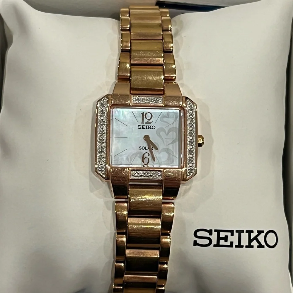Seiko solar watch